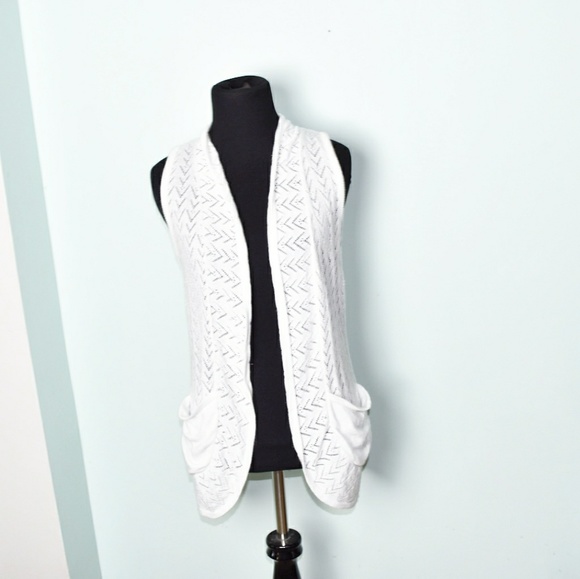 Tops - Beautiful Ivory Knit Cardigan